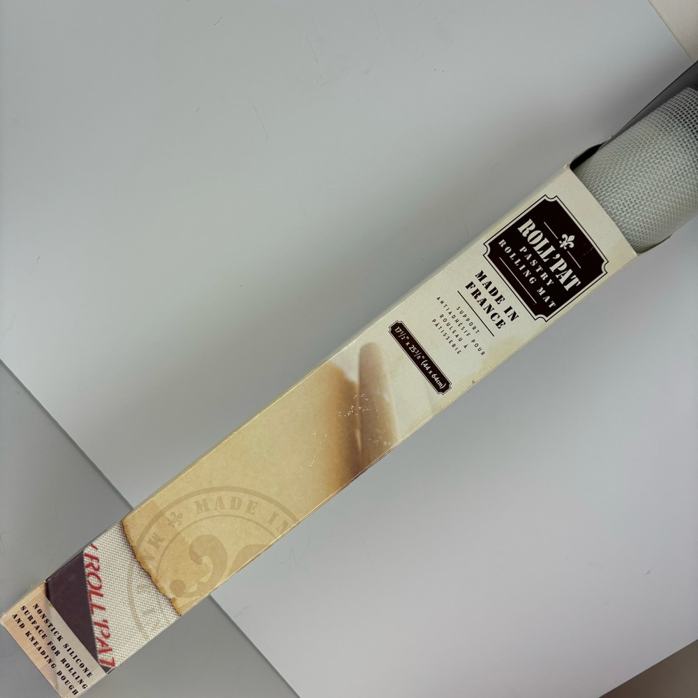 Williams Sonoma ROLL PAT/France pastry rolling mat-NIP